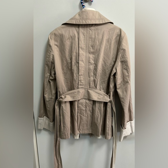Ladies Trench coat - Picture 2 of 10